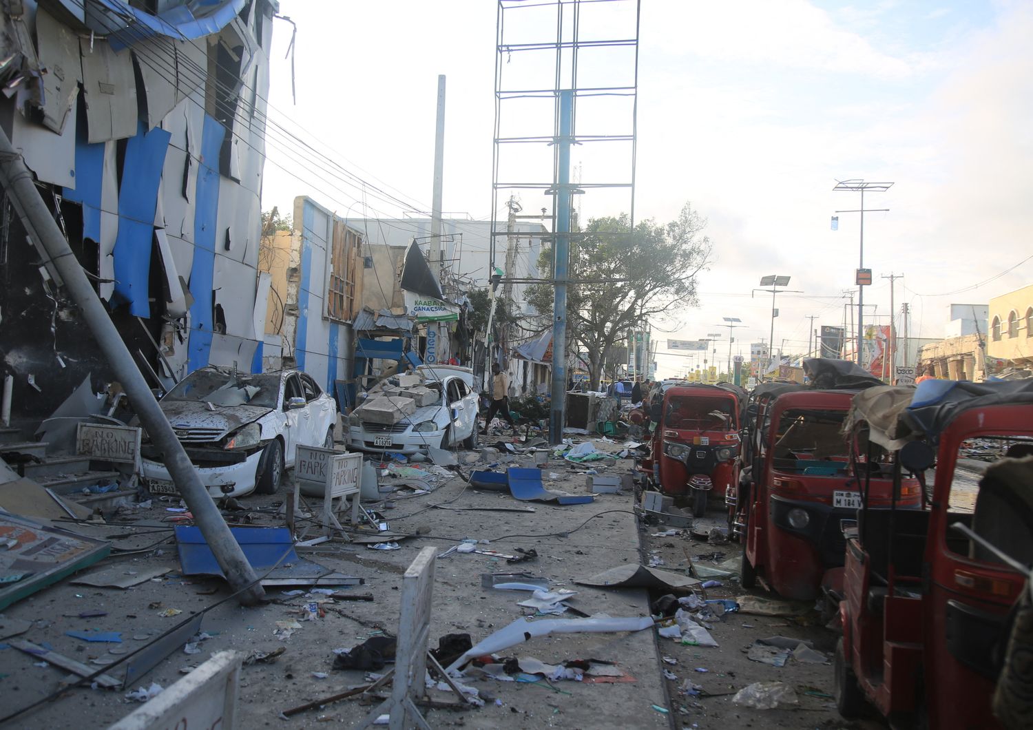Somalia, attentato di al Shaabab a Mogadiscio