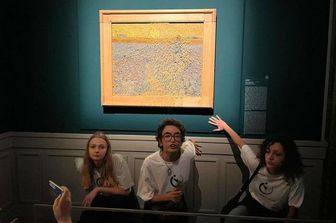 Ambientalisti imbrattano quadro Van Gogh