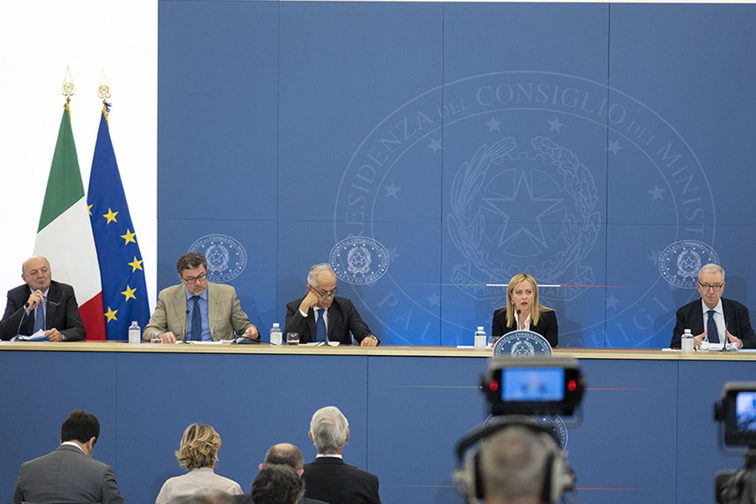 Il premier Giorgia Meloni in conferenza stampa