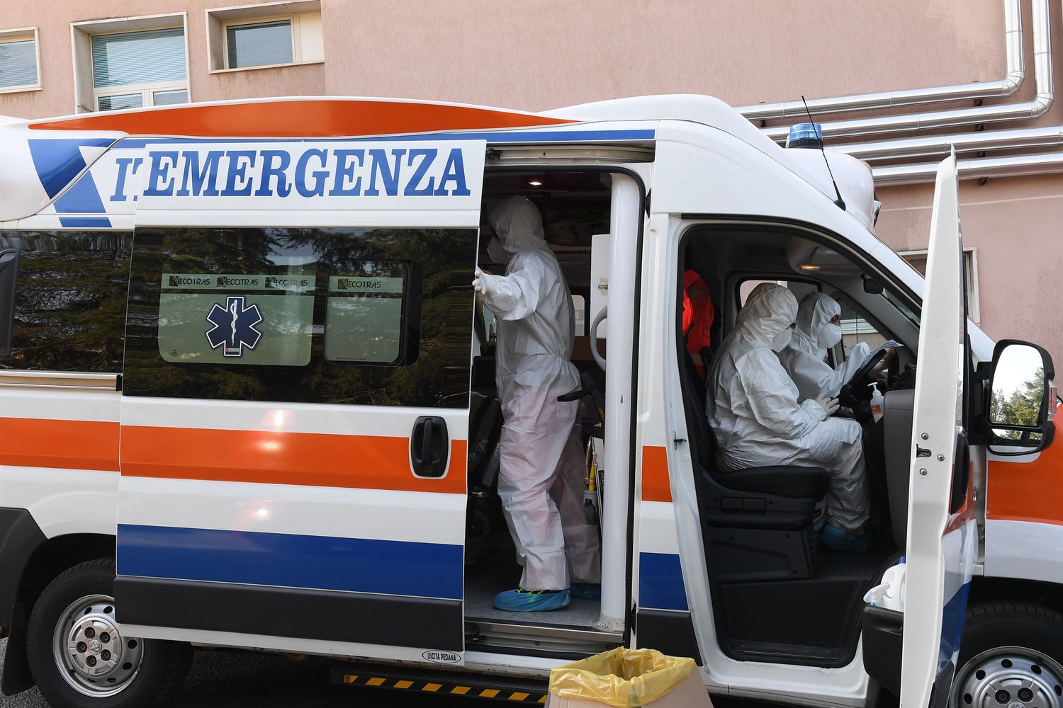 ambulanza, emergenza