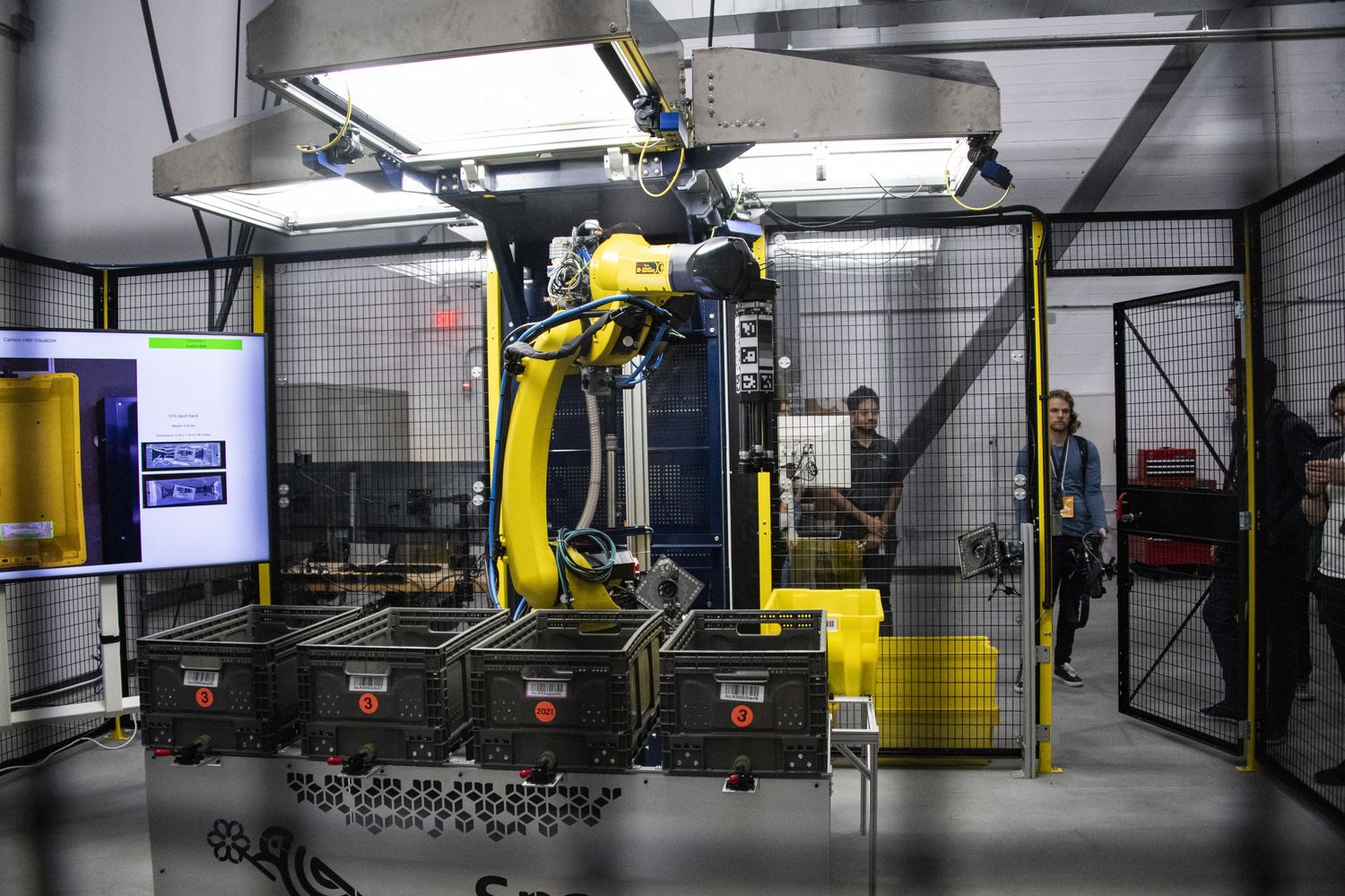 Amazon, il ' magazziniere' robot Sparrow