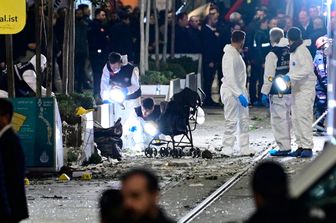 Rilievi sul luogo dell'attentato a Istanbul&nbsp;