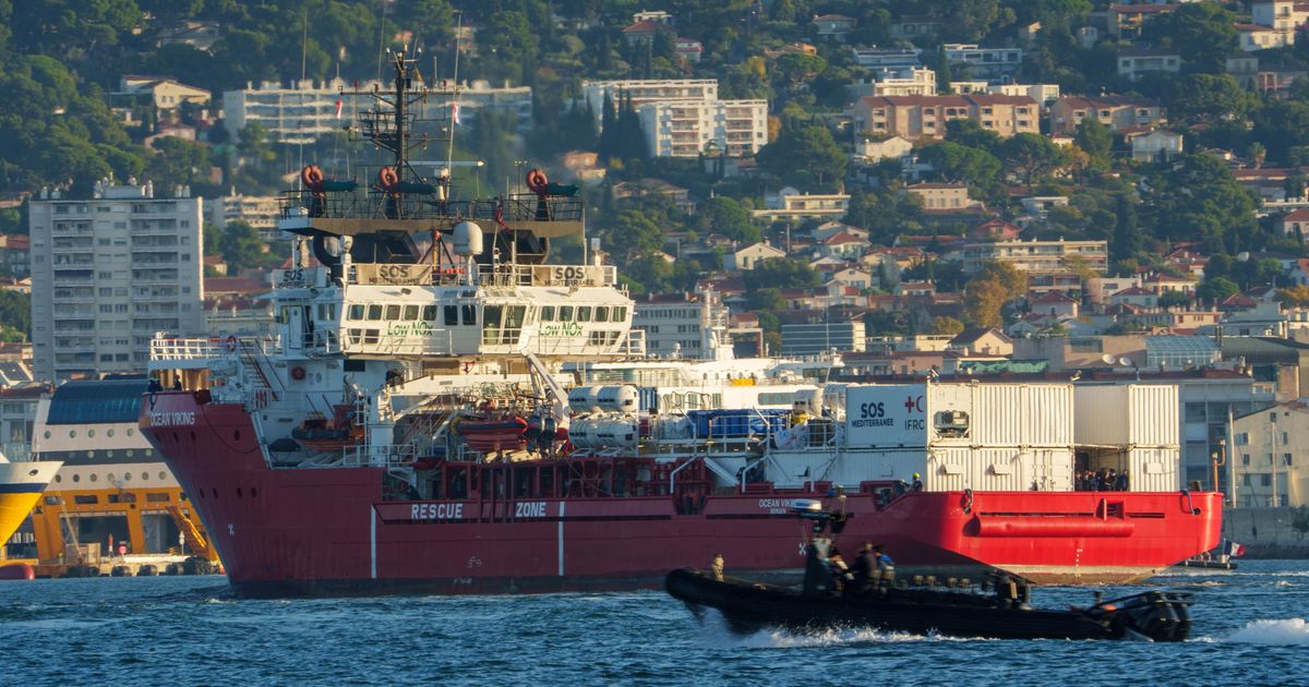 sos mediterranee denuncia un attacco libico a ocean viking