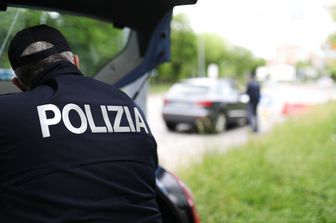 Un agente di polizia&nbsp;