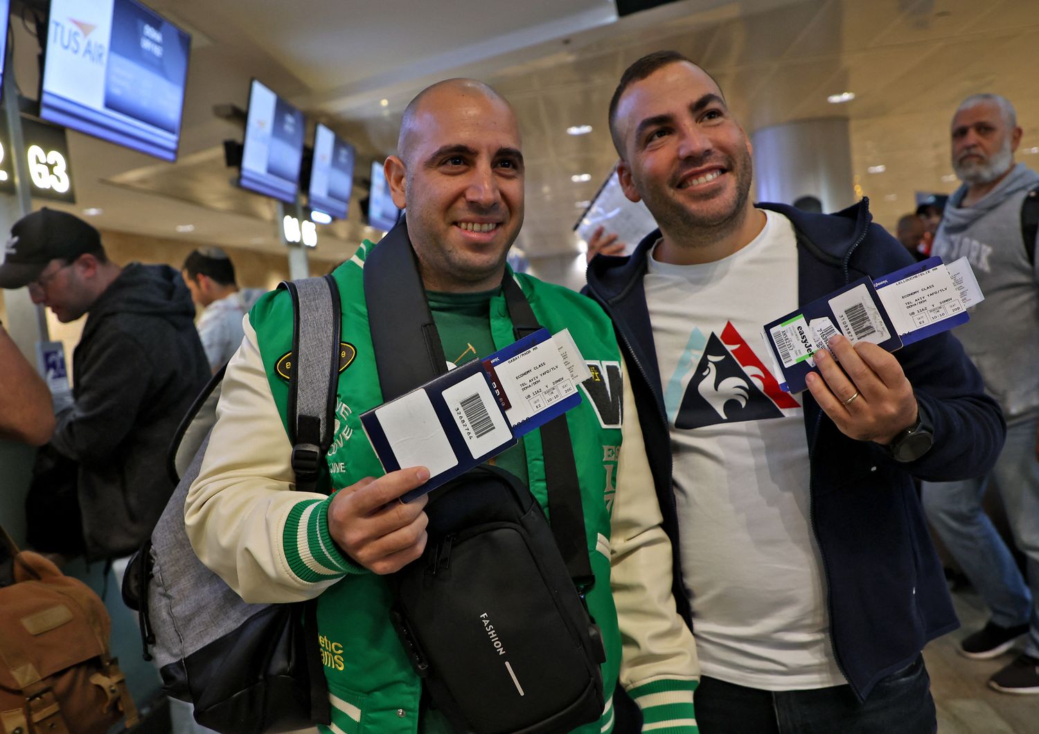 Tifosi israeliani in partenza per Doha