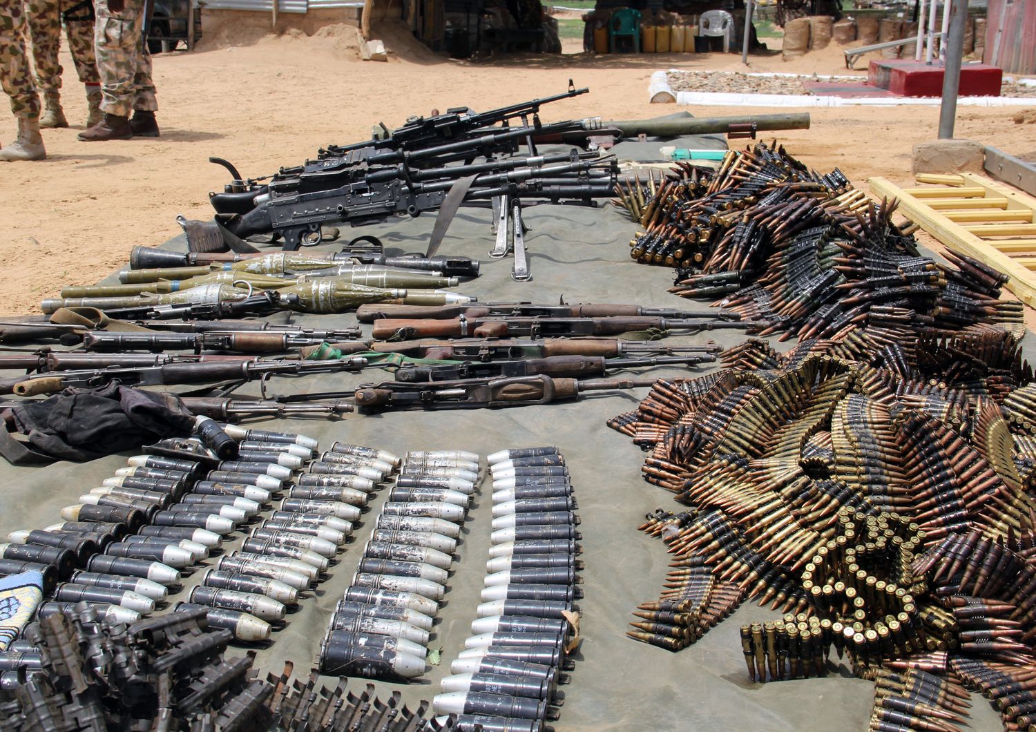vecchi arsenali libici alimentano traffico illegale armi in Sahel
