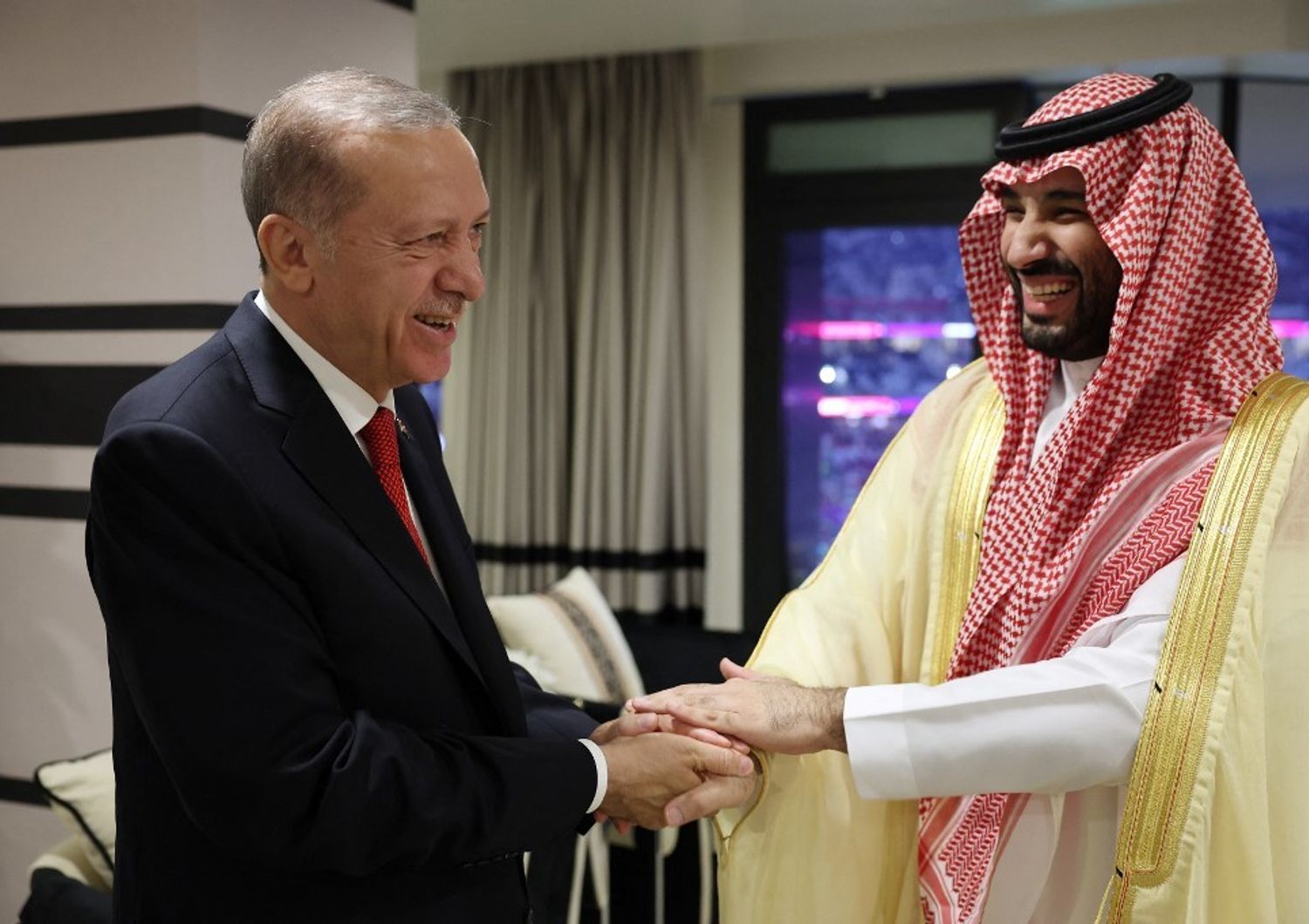 Il presidente turco Recep Tayyip Erdogan e il principe ereditario dell'Arabia Saudita Mohammed bin Salman Al Saud