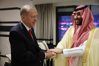 Il presidente turco Recep Tayyip Erdogan e il principe ereditario dell'Arabia Saudita Mohammed bin Salman Al Saud