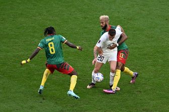 Anguissa in azione nella partita con la Serbia&nbsp;