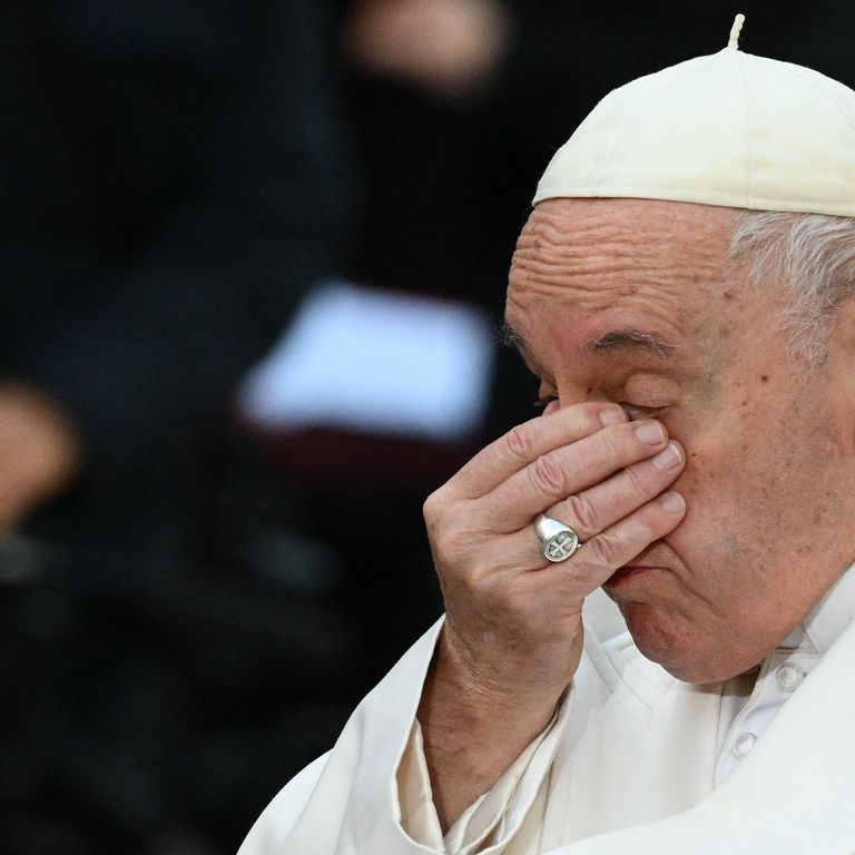 immacolata papa invoca pace e commuove