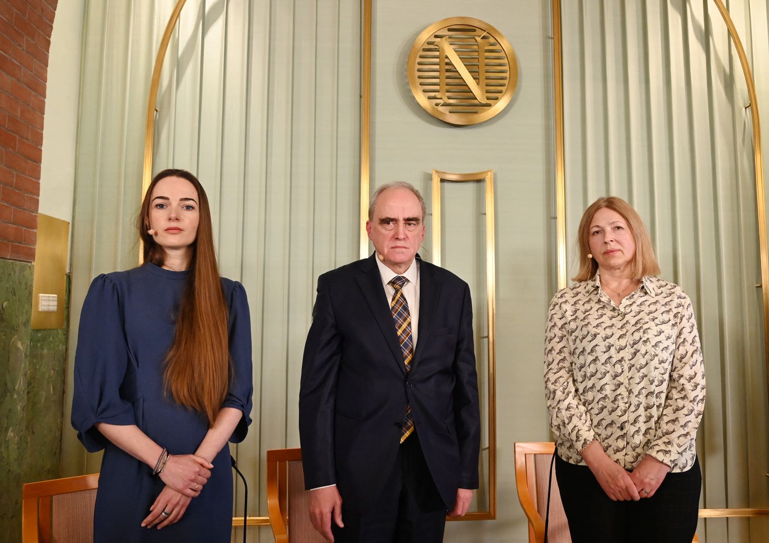 Nella foto Oleksandra Matviichuk, Yan Rachinsky e Natalia Pinchuk, moglie dell'attivista bielorusso incarcerato Ales Bialiatski &nbsp;