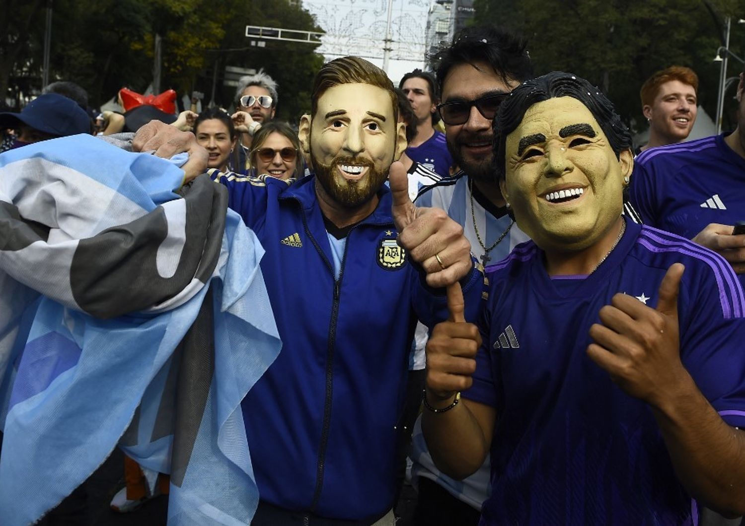 qatar 2022 napoli fa festa argentina segno diego