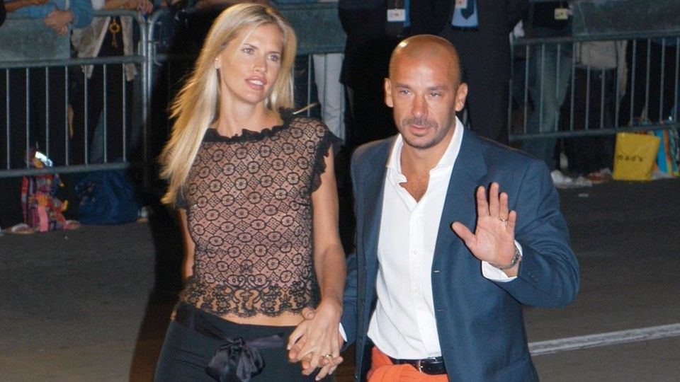 03/09/2003 60 FESTIVAL DEL CINEMA DI VENEZIA, GIANLUCA VIALLI CON LA MOGLIE