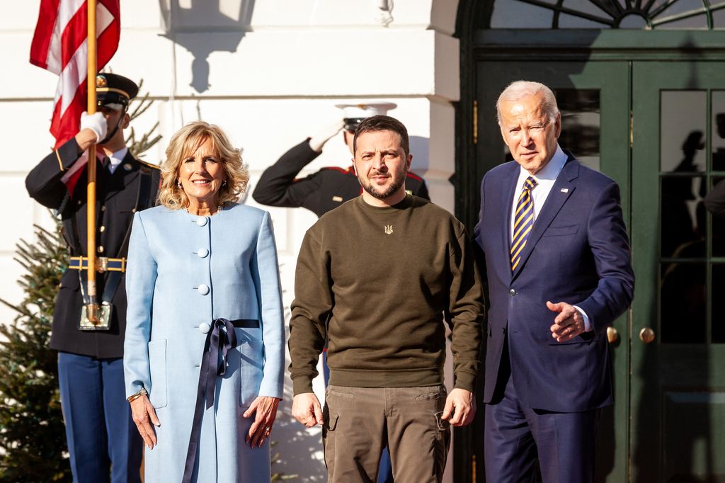 Joe Biden e la moglie Jill hanno accolto Zelensky alla Casa Bianca &nbsp;