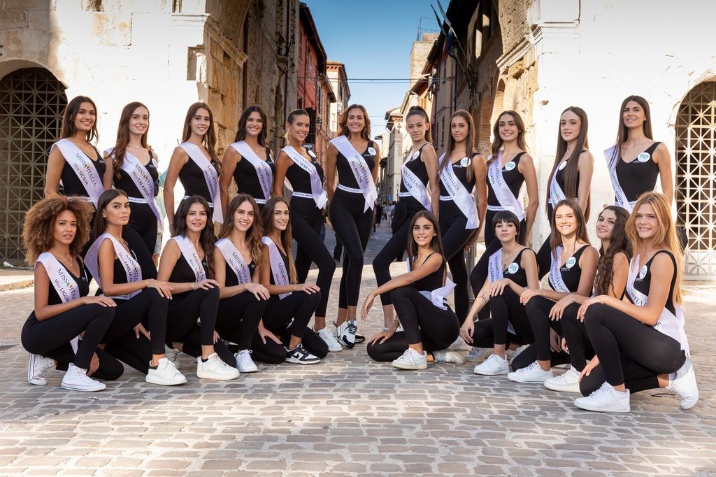 Foto di gruppo di Miss Italia &nbsp;