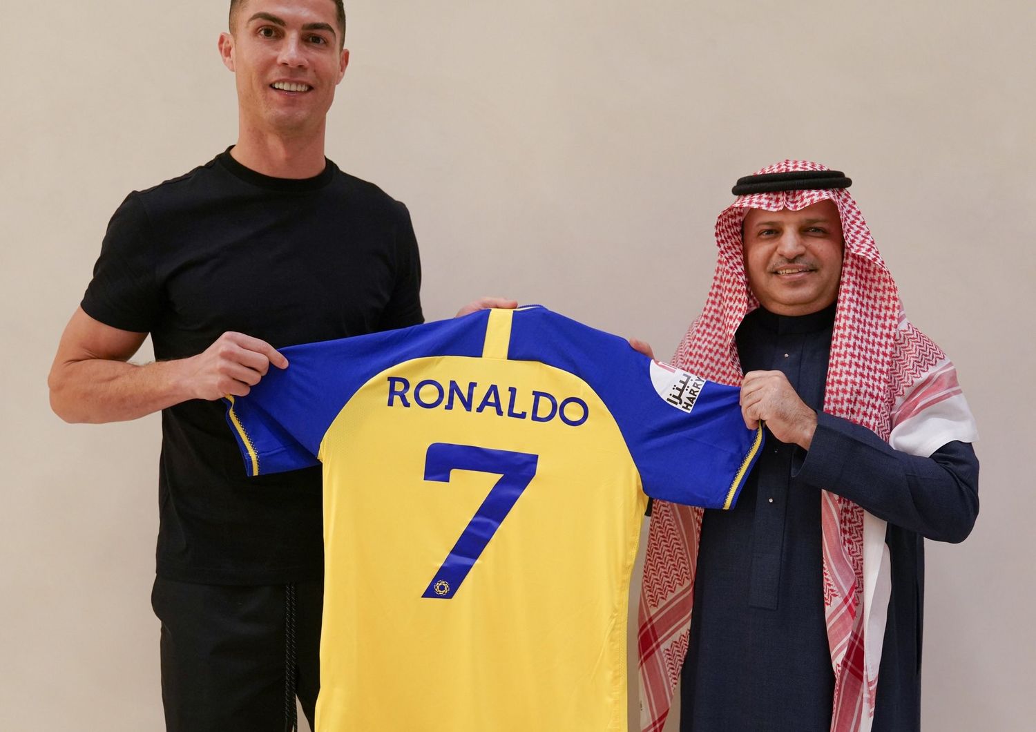 ronaldo ufficiale firma al nassr