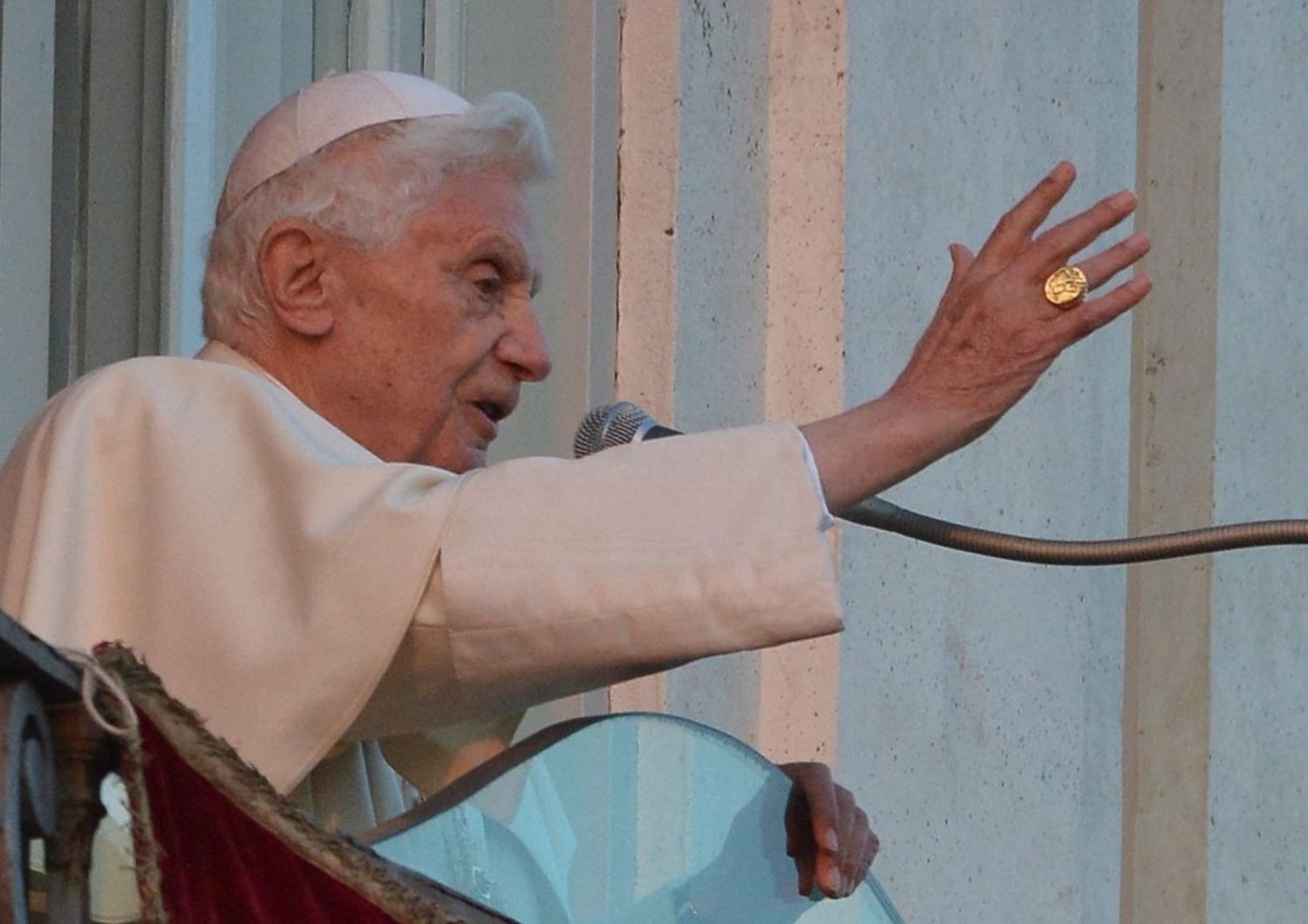 L'ultima apparizione di Papa Benedetto XVI dopo le dimissioni