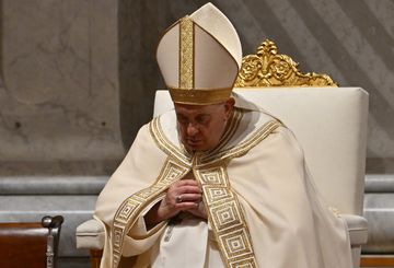 Monrealese dona un vanghetto da tartufi a Papa Francesco: E' stato un  onore