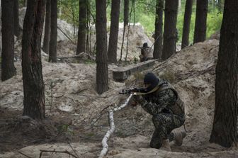 Soldati ucraini nella regione del Donbass