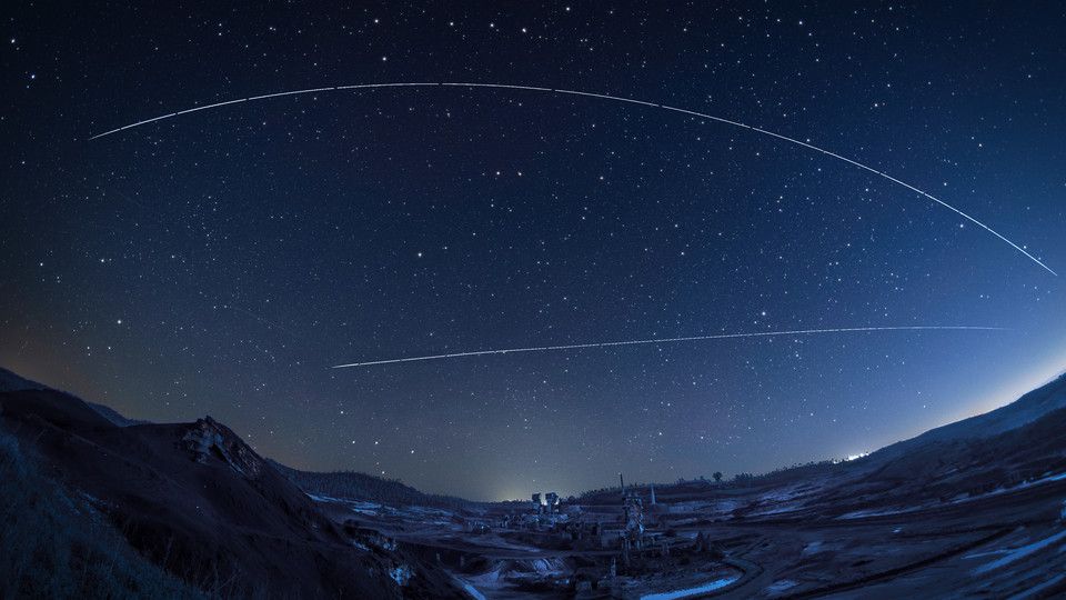 Il passaggio delle stazioni spaziale cinese e Internazionale nel cielo del Portogallo