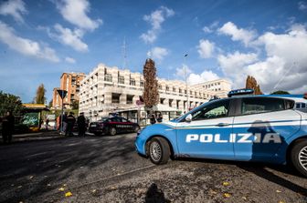 Un'auto della polizia &nbsp;