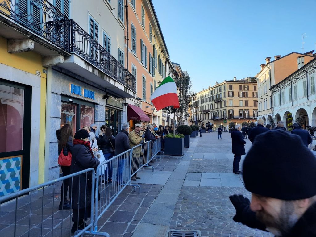 Brescia attende l'arrivo di Mattarella