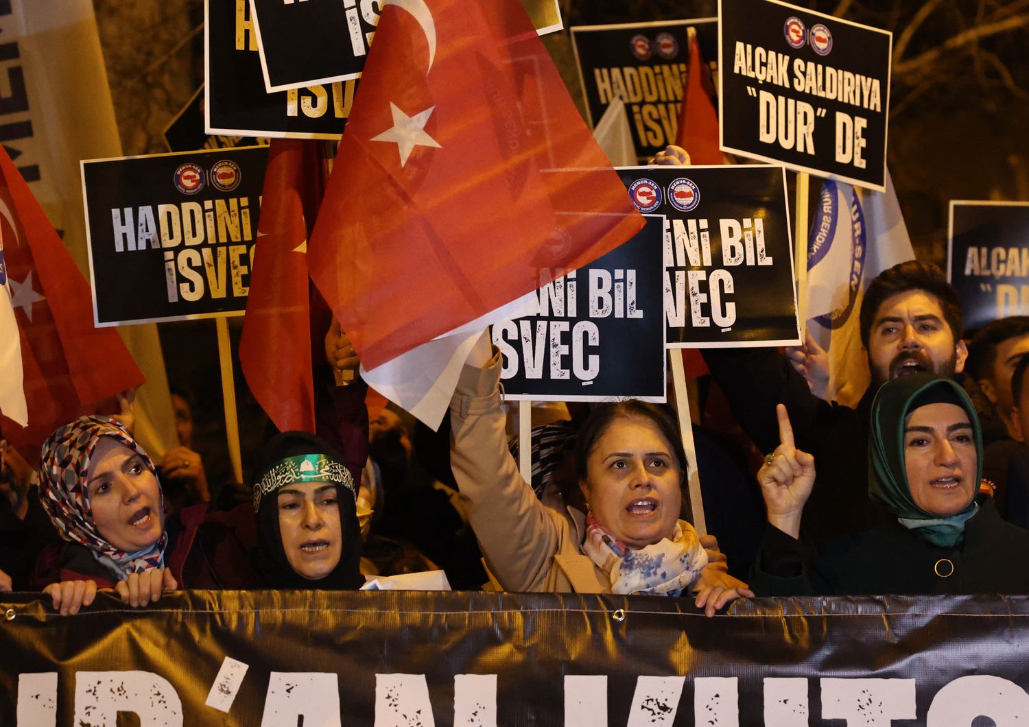 Manifestazione anti svedese davanti ad Ankara