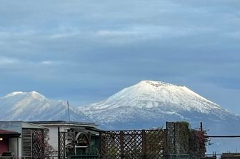 Neve sul Vesuvio