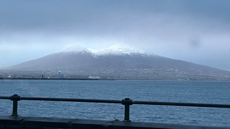 &nbsp;Neve sul Vesuvio