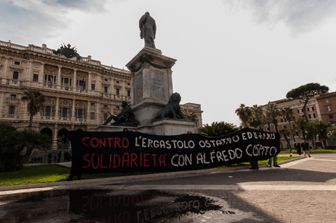 Cospito attacchi anarchici&nbsp; Italia estero