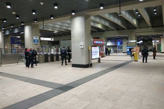 attacco con coltello in stazione metro Ue bruxelles un ferito