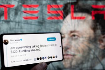 Tweet Musk su Tesla