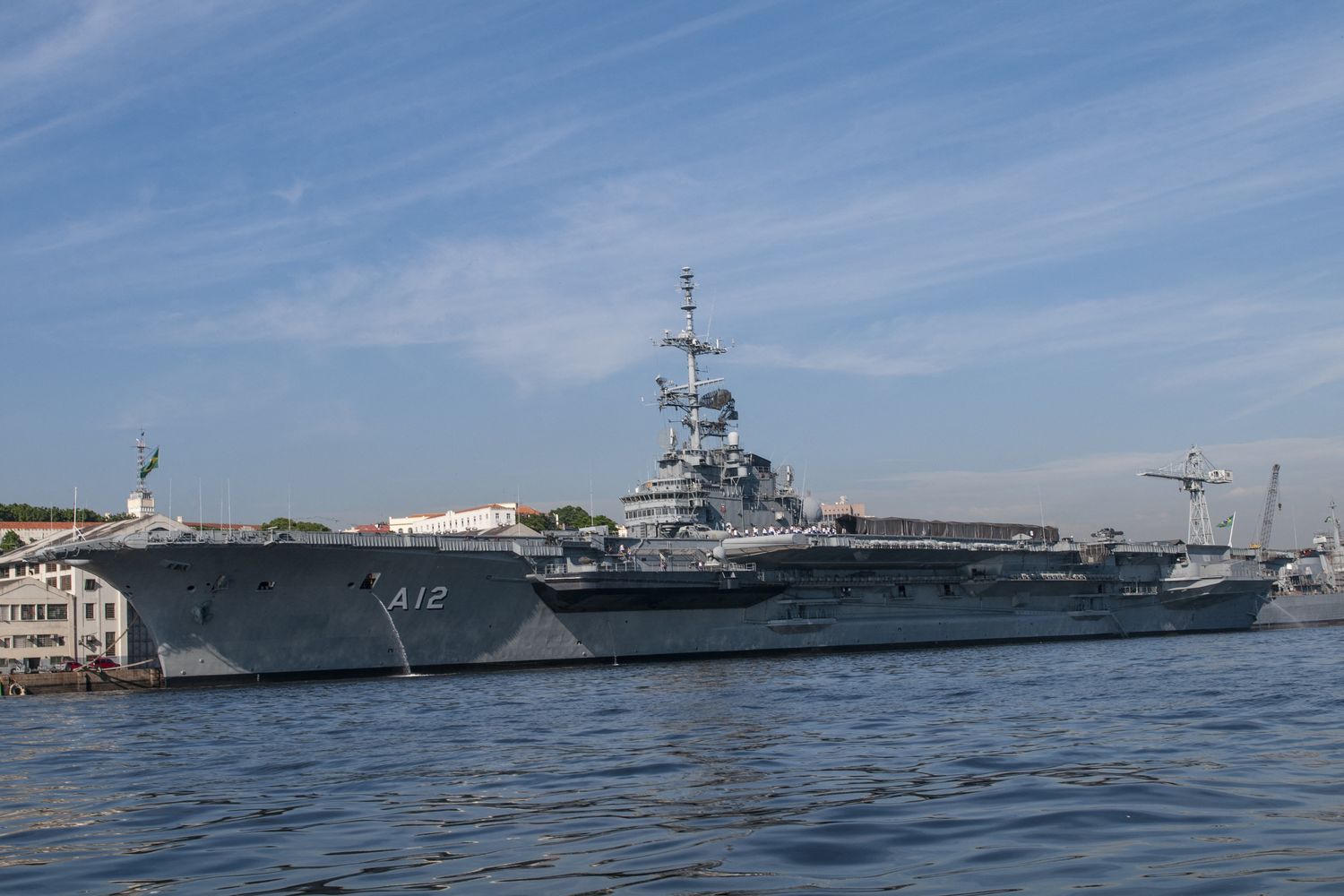 La portaerei brasiliana affondata nell'oceano