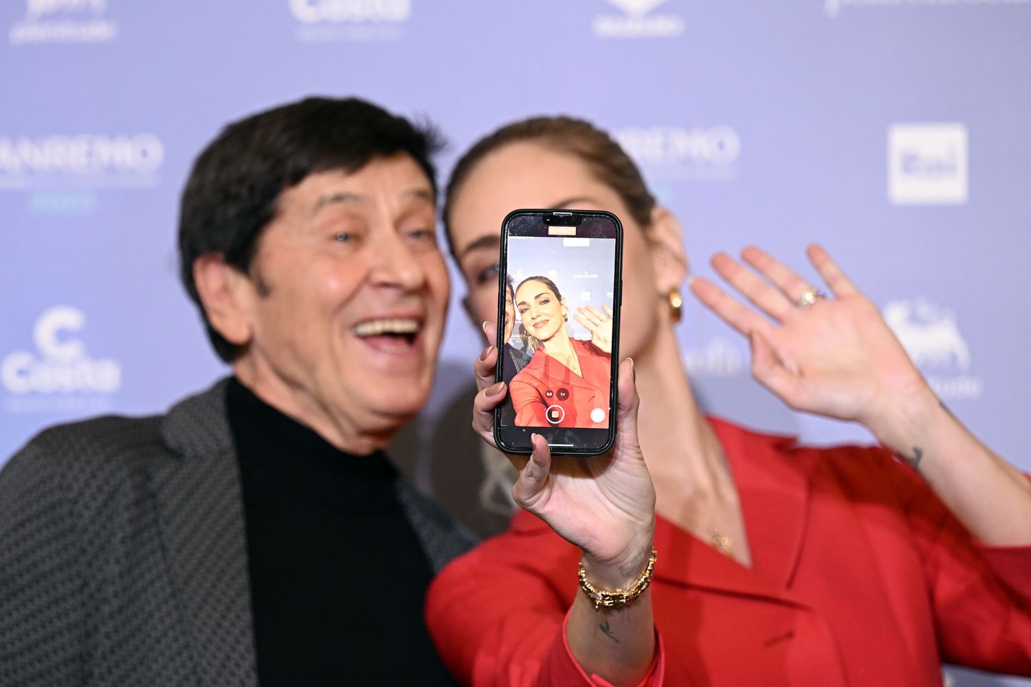Gianni Morandi e Chiara Farragni
