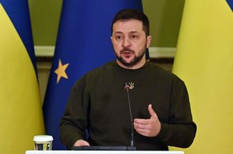 ucraina zelensky arrivato nel regno unito per visita