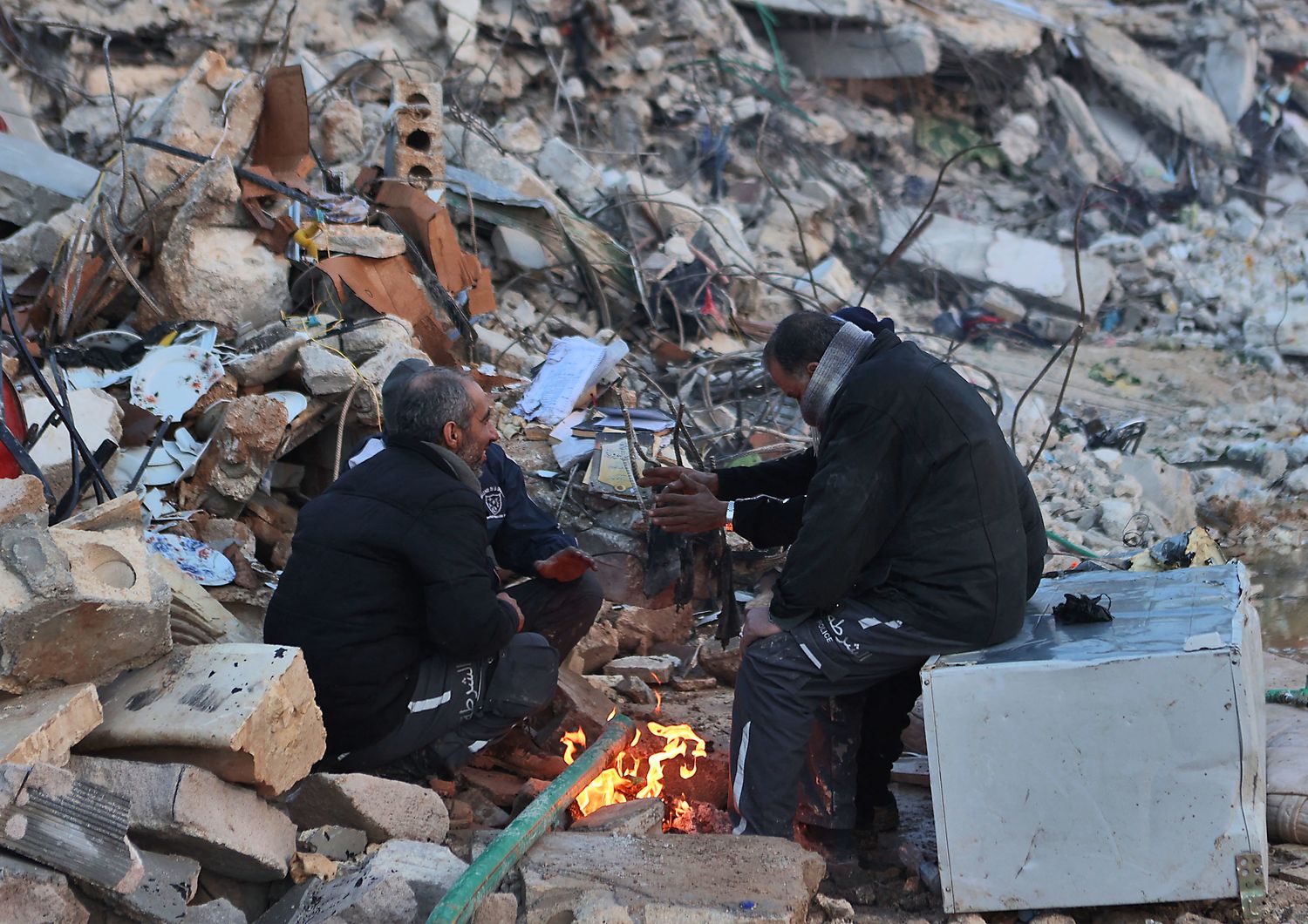 Terremoto Turchia Siria numero vittime sale a oltre 15.000