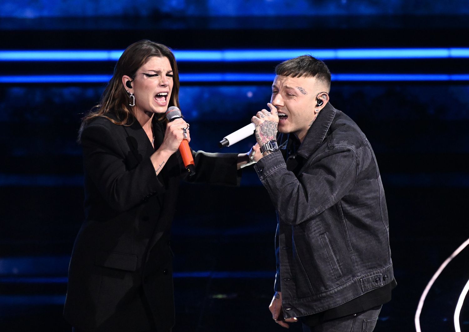 Lazza racconta il suo Sanremo “Ora sono nei guai”