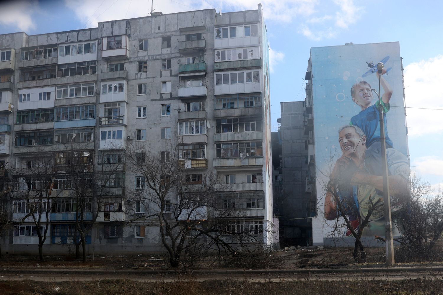 Un edificio a Bakhmut fotografato il 3 marzo 2023 &nbsp;