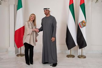 Il presidente del Consiglio Giorgia Meloni e lo&nbsp;sceicco Abdallah bin Zayed Al Nahyan Abdallah