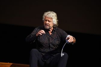 Beppe Grillo in teatro