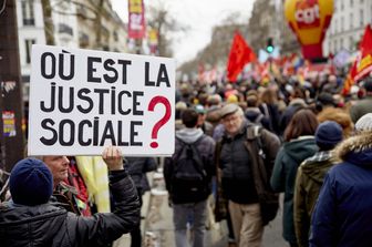 Proteste in Francia per la riforma delle pensioni