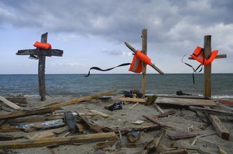 Cutro, la spiaggia della tragedia