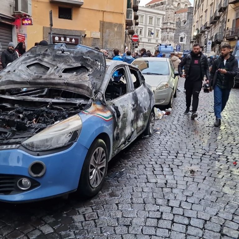 tifosi eintracht napoli scontri danni&nbsp;