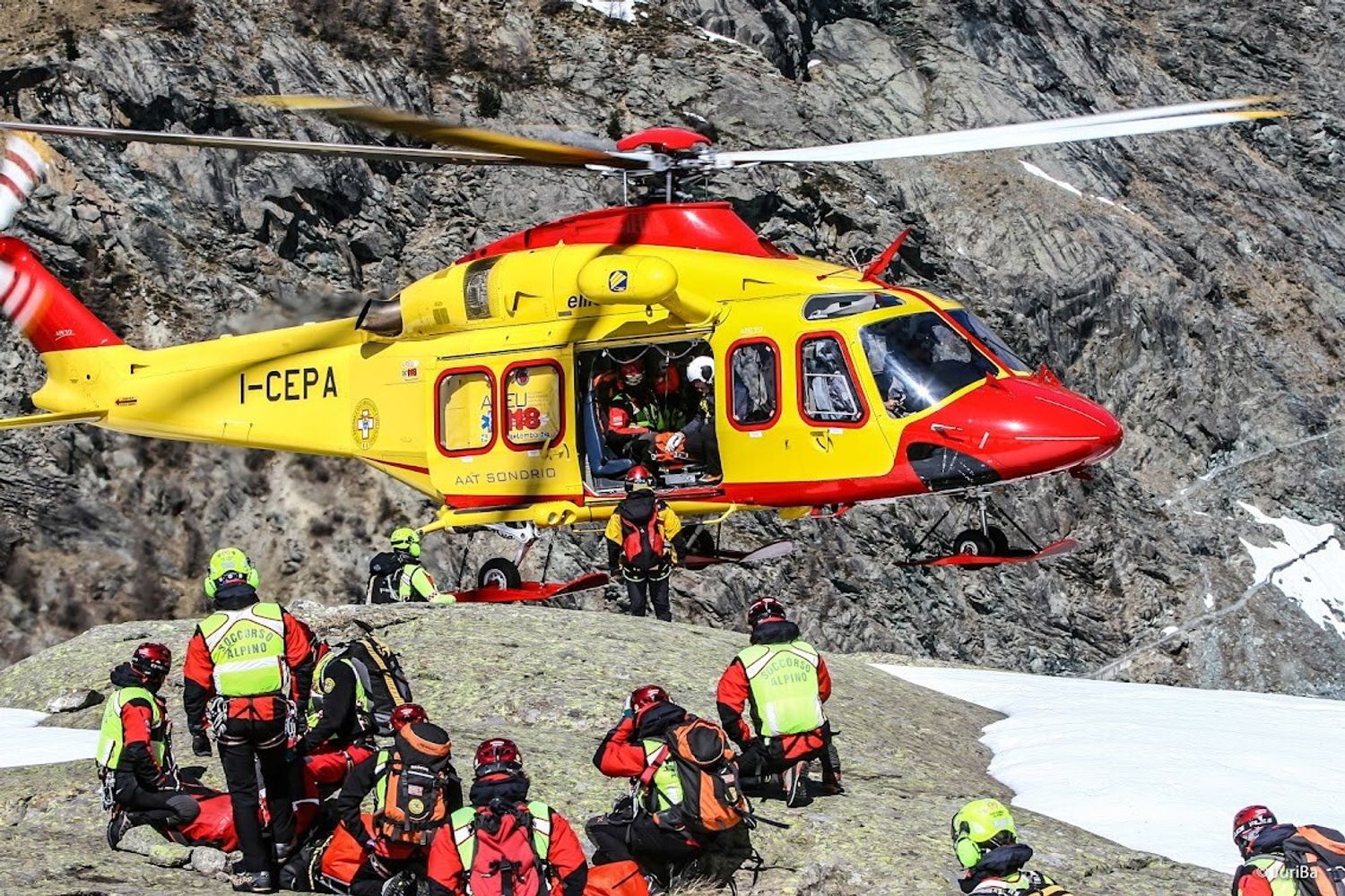 Un intervento del soccorso alpino &nbsp;