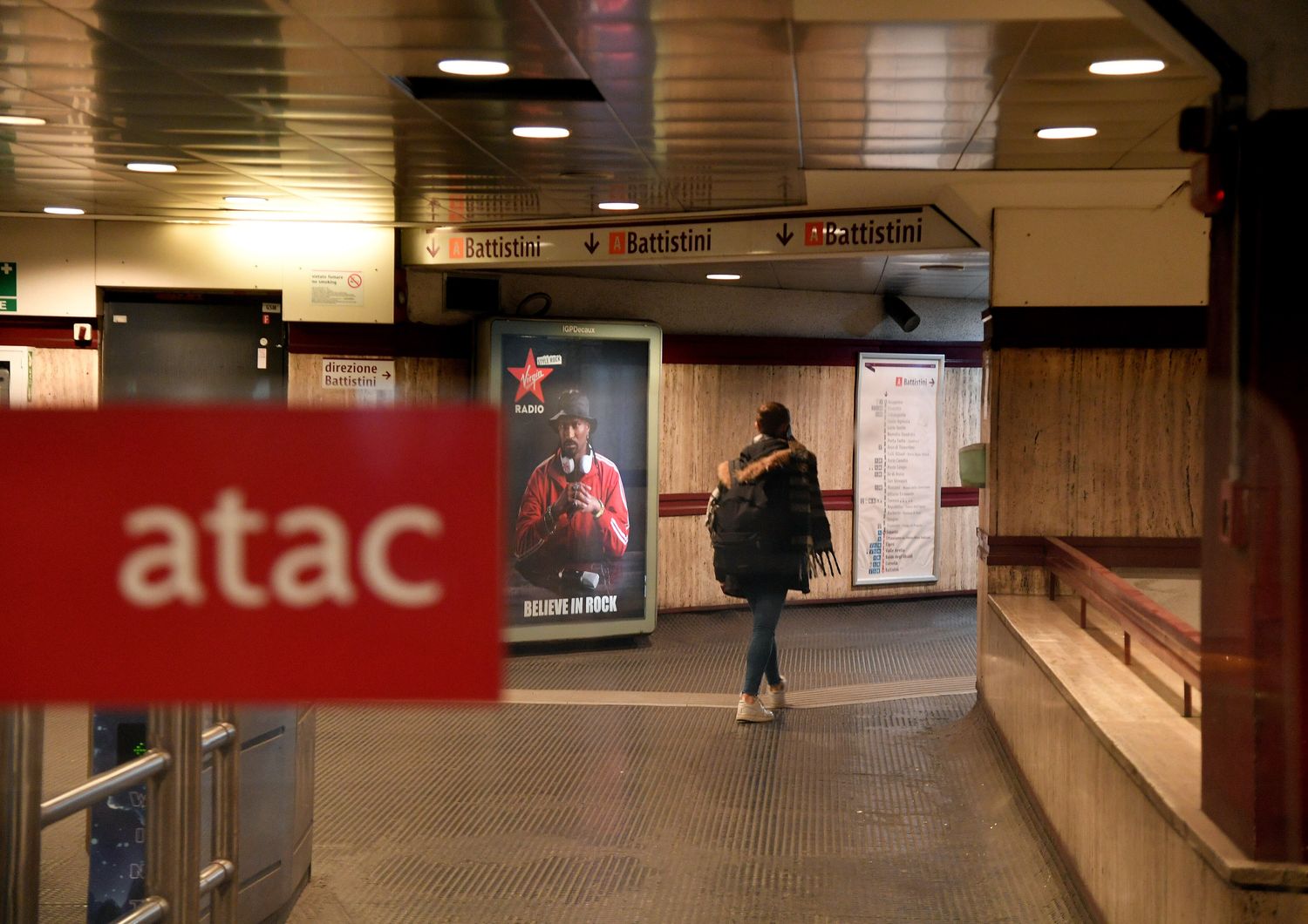 Stazione metro a Roma - Atac
