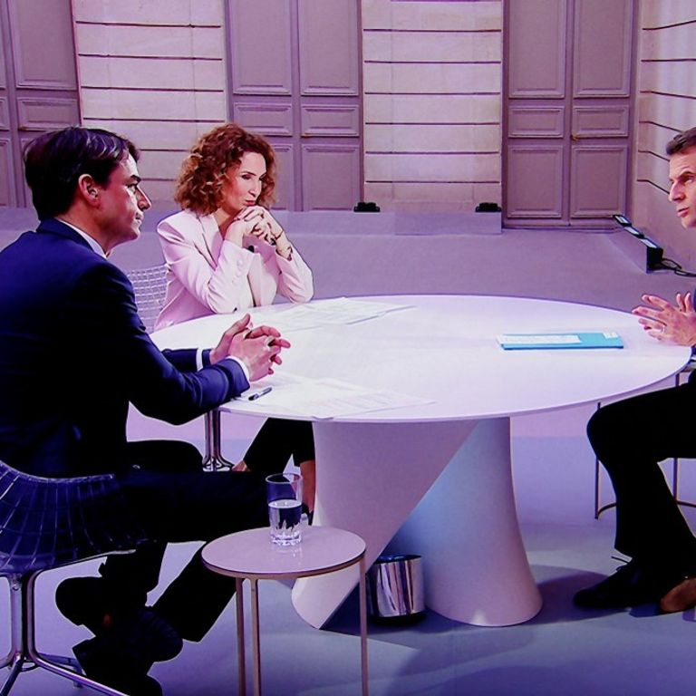 Emmanuel Macron intervistato da&nbsp;BfmTv