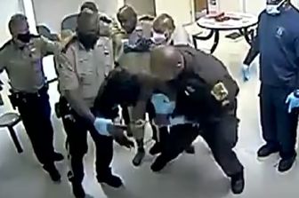 Le immagini riprese dalle telecamere di videosorveglianza del Central State Hospital della Virginia&nbsp;