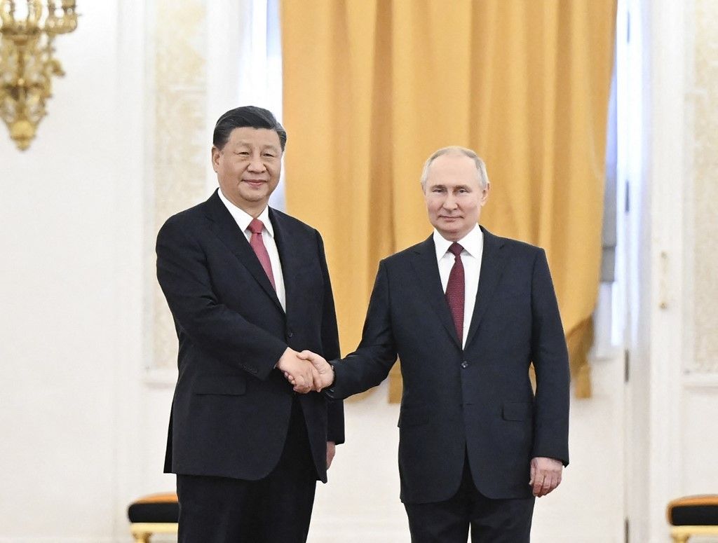 Putin riceve Xi Jinping a Mosca