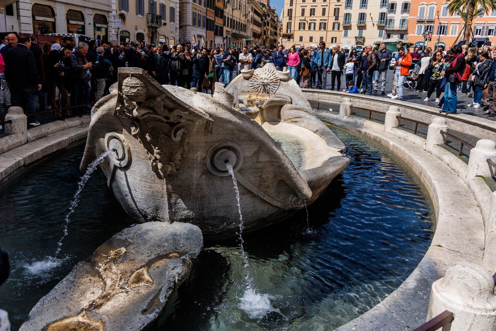 La Barcaccia di Piazza di Spagna