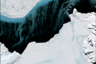 Immagine Landsat 8 raffigurante la piattaforma di ghiaccio SCAR Inlet altamente dinamica, la penisola antartica e la produzione di ghiaccio marino al largo